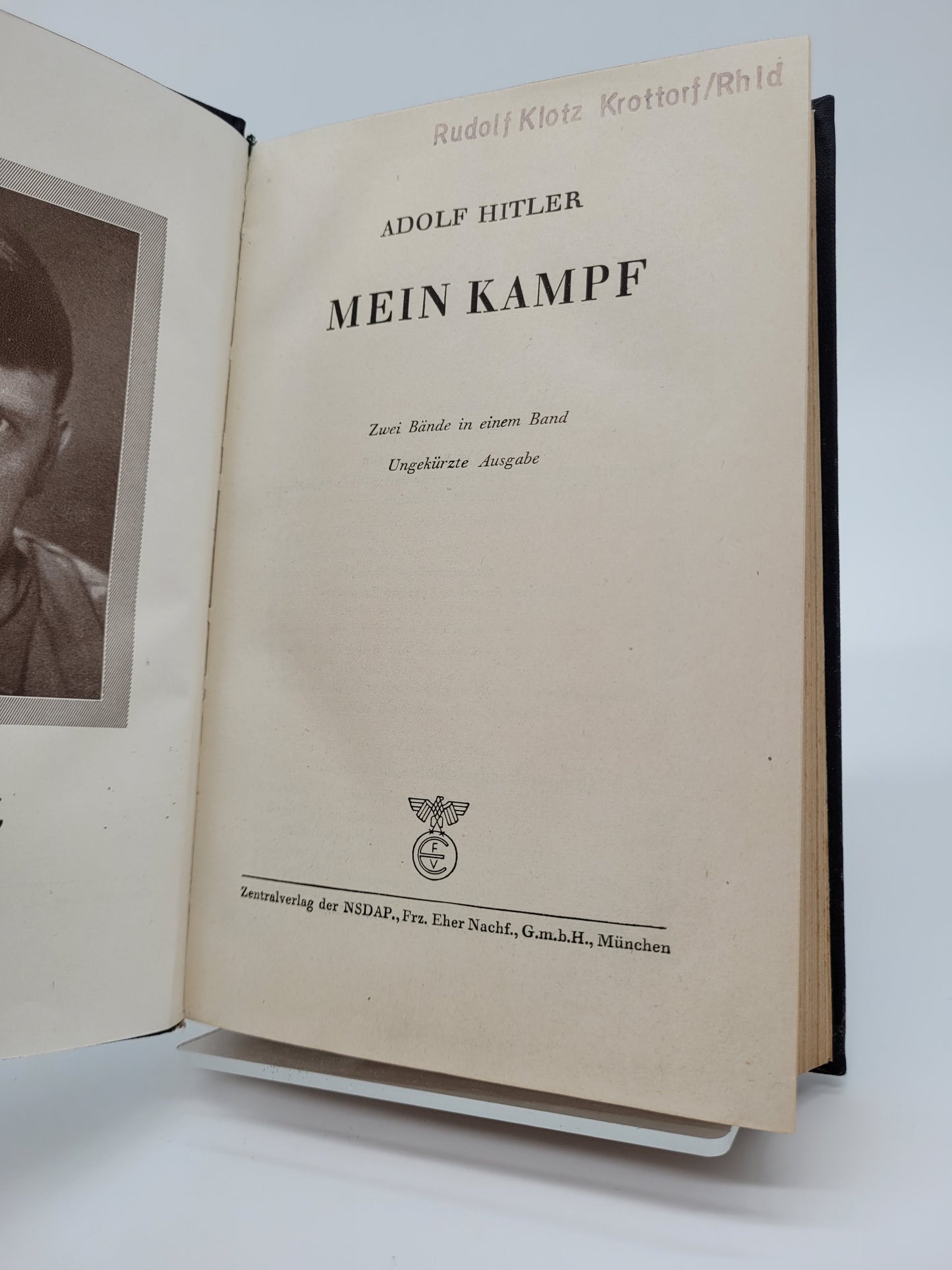 Mein Kampf Volksausgabe 1942 (Druckschrift)
