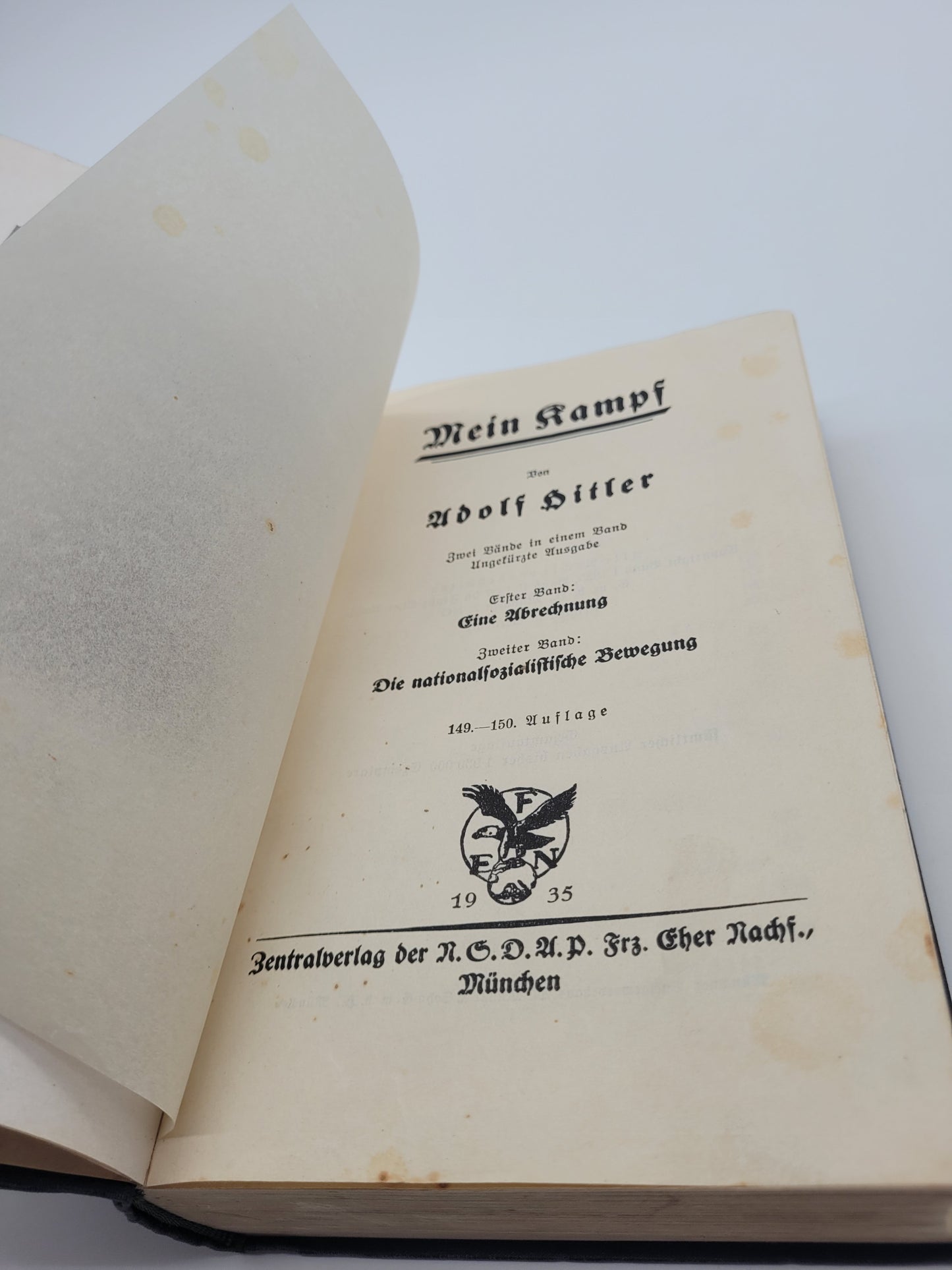 Mein Kampf Volksausgabe 1935 (Dienstellenstempel)