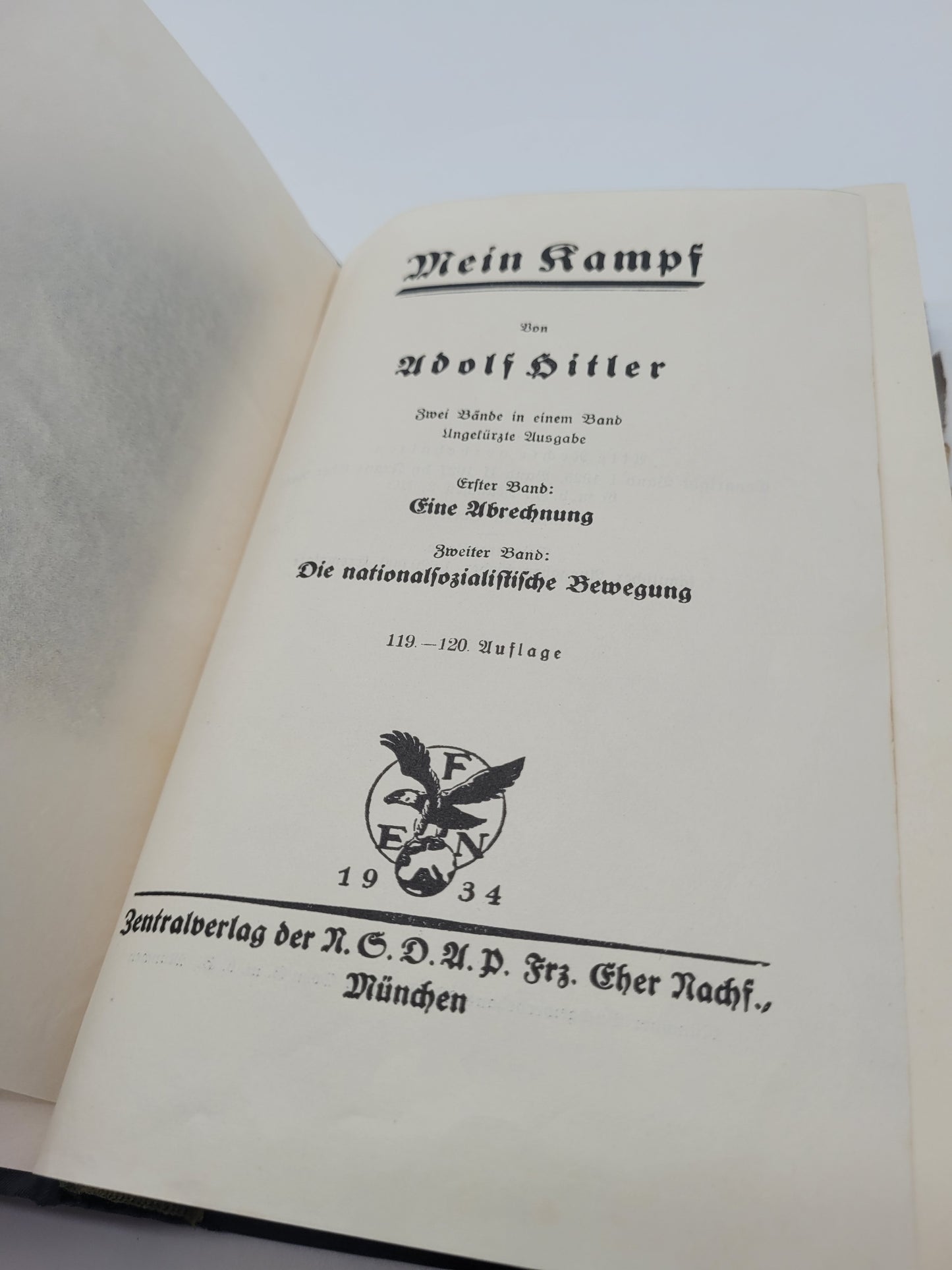 Mein Kampf Volksausgabe 1934 (SA Widmung)(Originaler Schutzumschlag)
