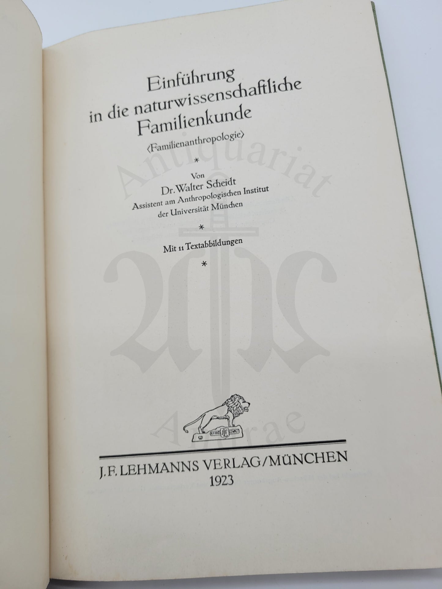 Familienkunde (Orig. Schutzumschlag)