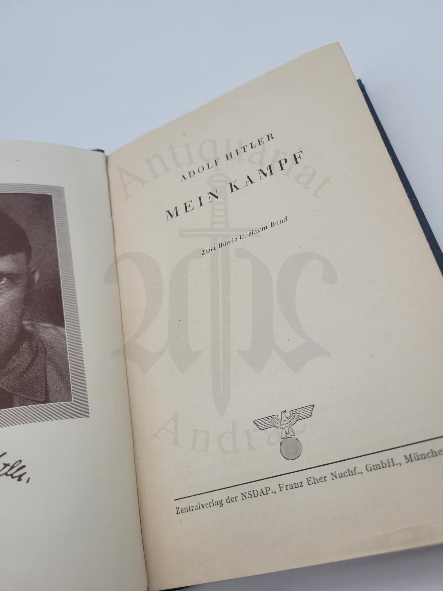 Mein Kampf Volksausgabe 1943 (Druckschrift)