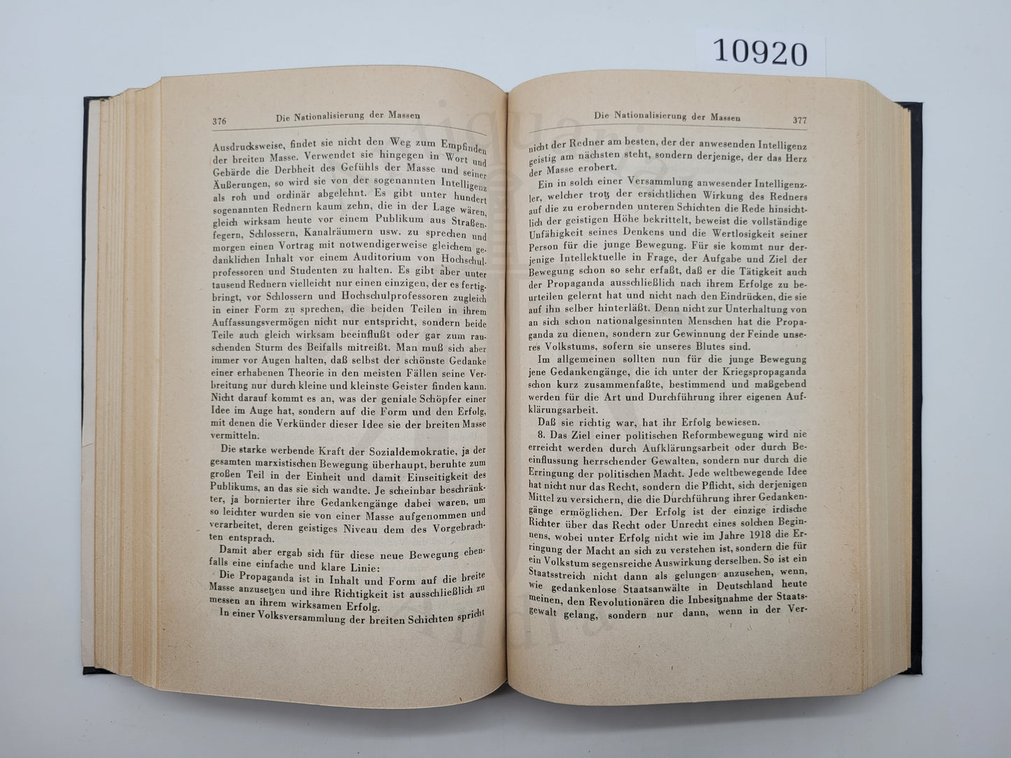 Mein Kampf Volksausgabe 1942 (Druckschrift)