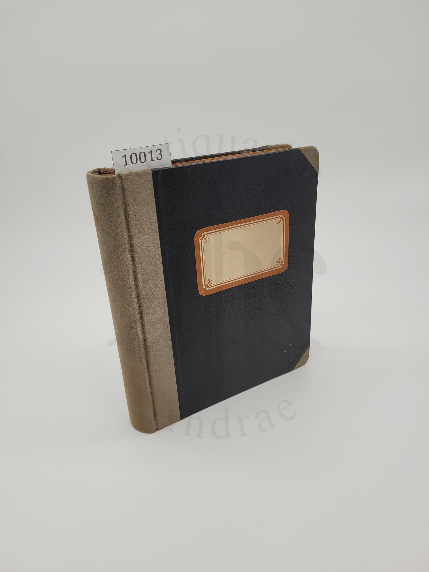 Leeres Notizbuch inkl. Register