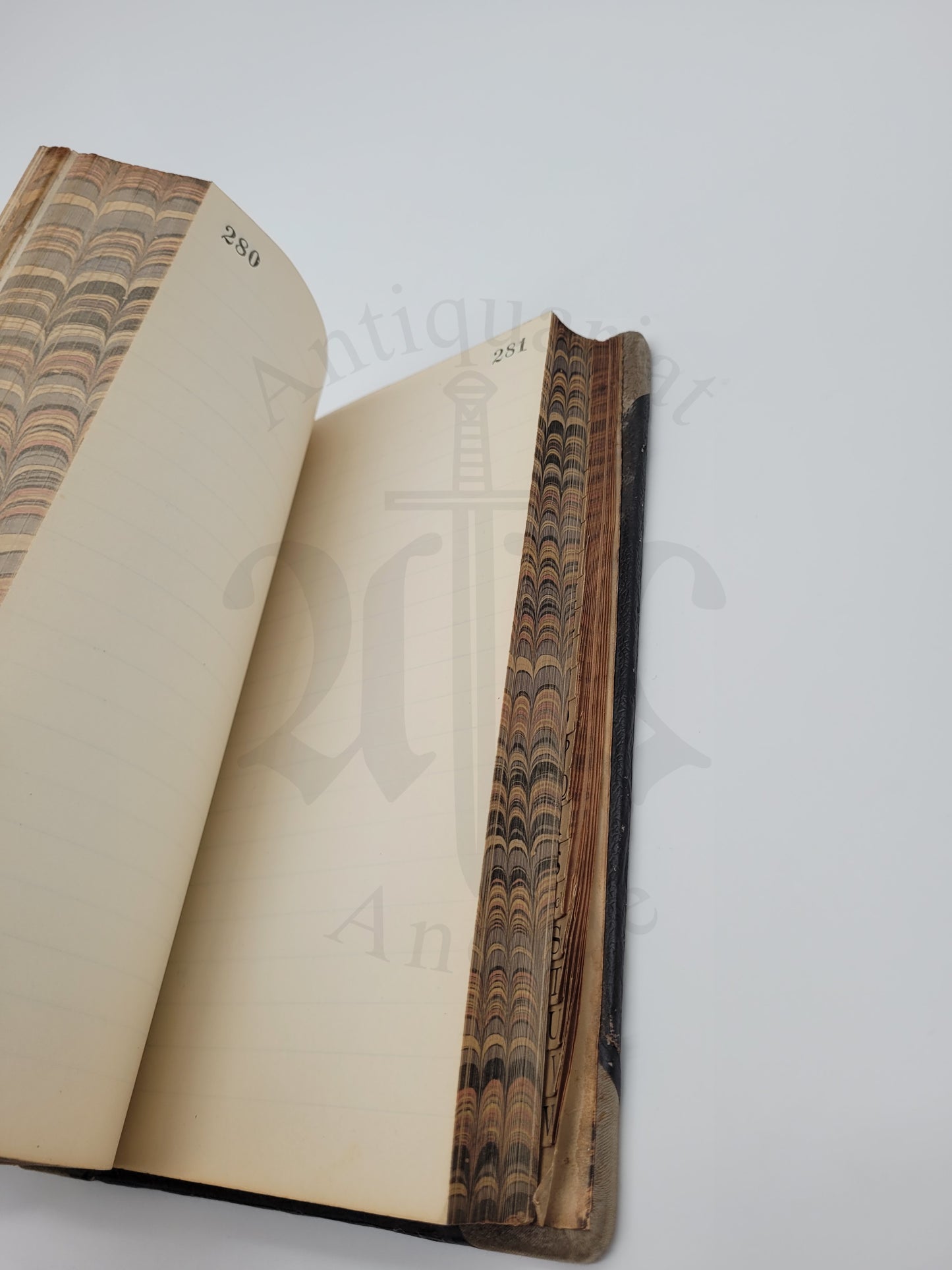 Leeres Notizbuch inkl. Register