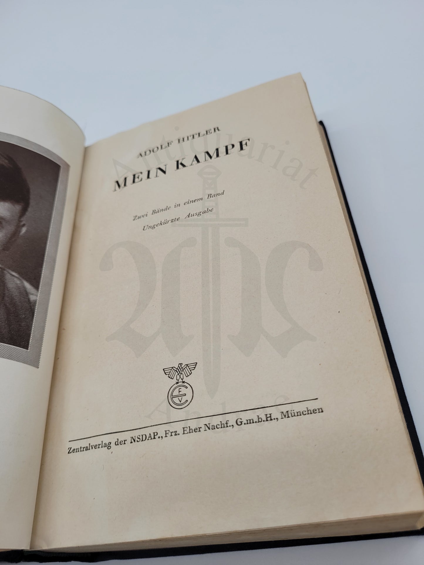 Mein Kampf Volksausgabe 1942 (Druckschirft)