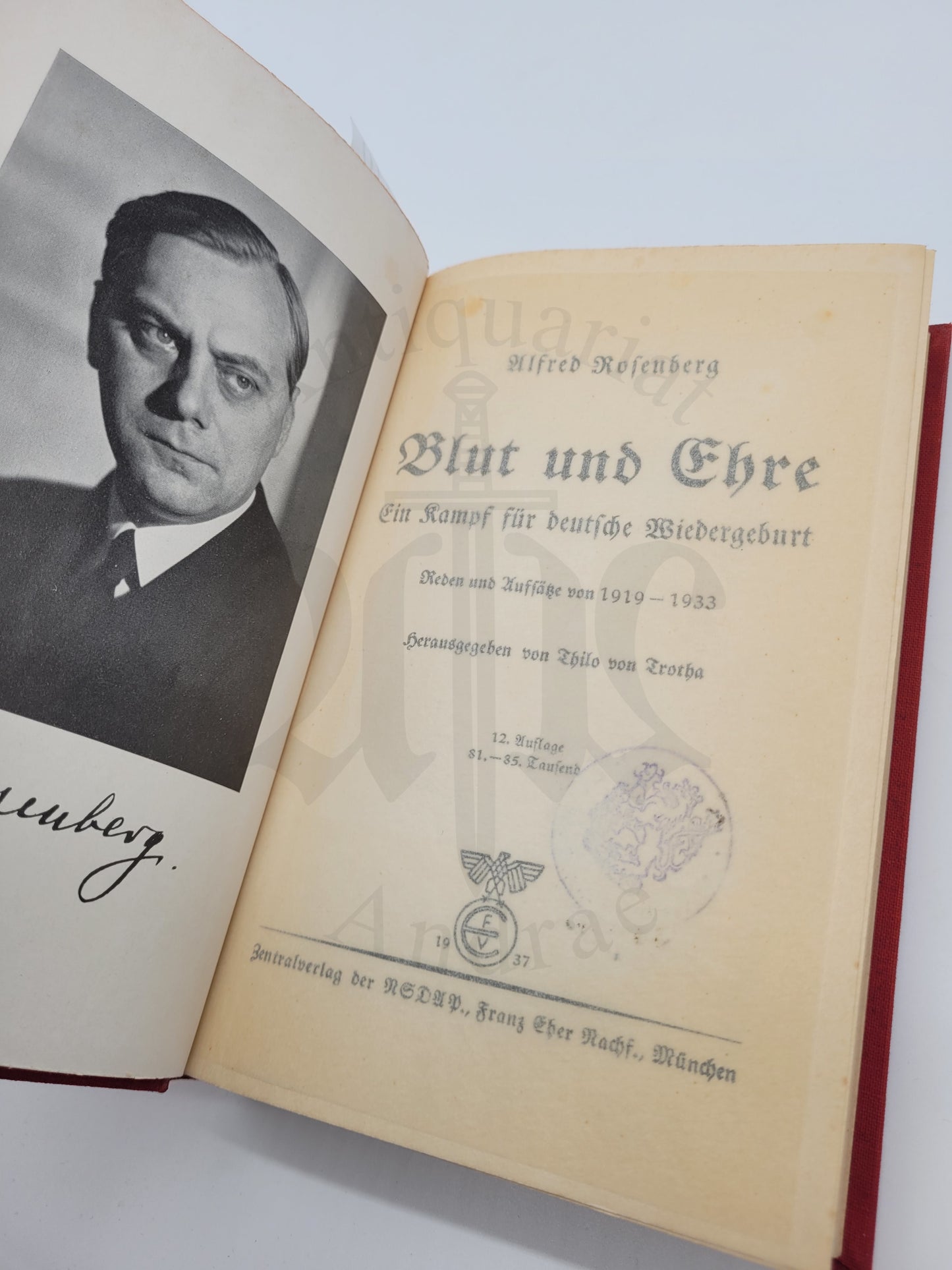 Blut und Ehre