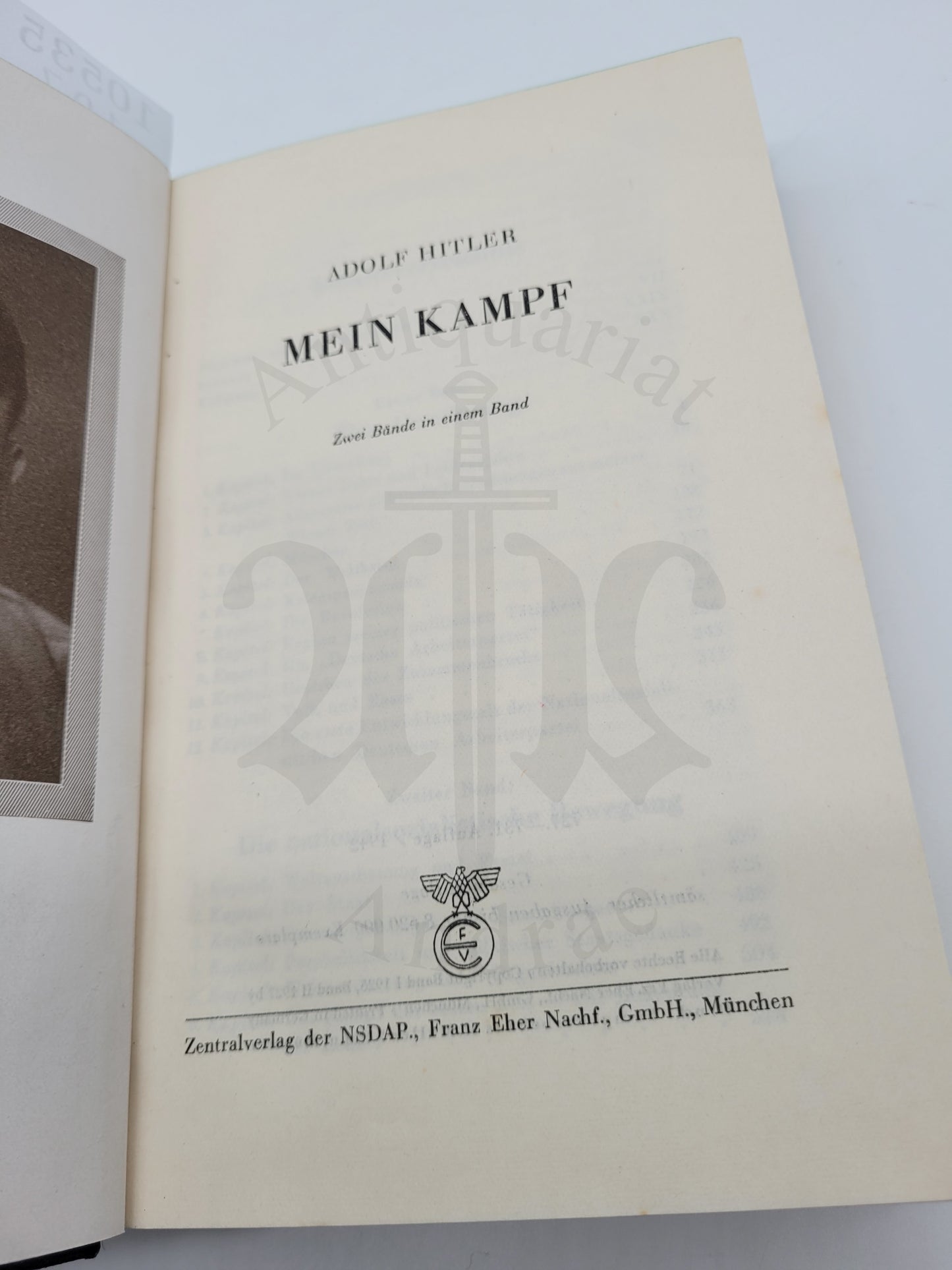 Mein Kampf Volksausgabe 1942 (Druckschrift)
